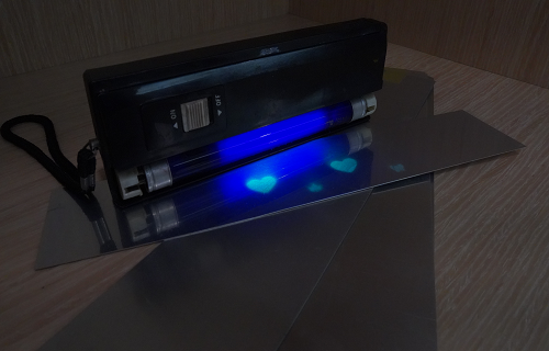 Special paint for tin